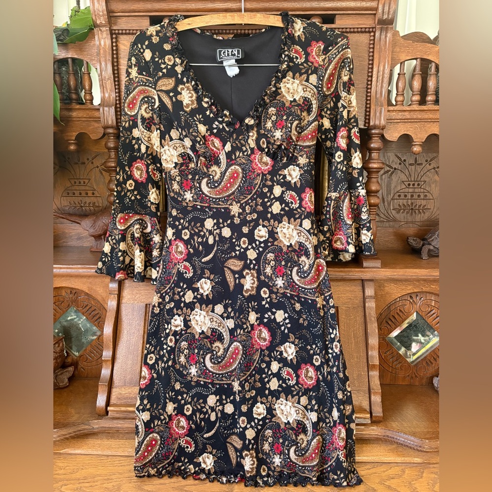City Triangles Black and Red Paisley Floral Retro 90s Slip Dress Size XS